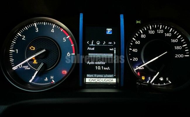 Toyota Hilux sw4