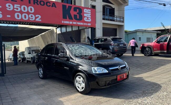 Chevrolet CORSA SEDAN PREMIUM