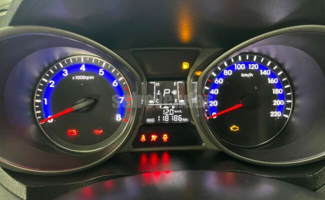Hyundai HB20X Premium 1.6 Flex 16V Aut.