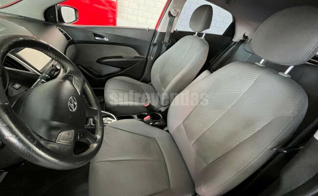 Hyundai HB20X Premium 1.6 Flex 16V Aut.