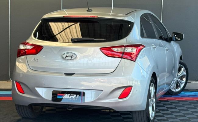 Hyundai i30 1.8 16V Aut. 5p