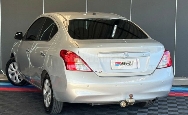 Nissan VERSA SV 1.6 16V Flex Fuel 4p Mec.