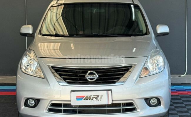 Nissan VERSA SV 1.6 16V Flex Fuel 4p Mec.