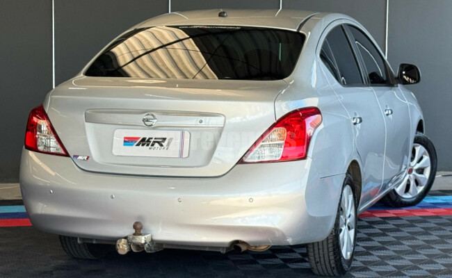Nissan VERSA SV 1.6 16V Flex Fuel 4p Mec.