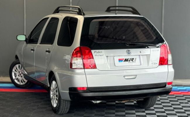 Fiat Palio ELX 1.4 Fire/30 Anos F. Flex 8V 4p