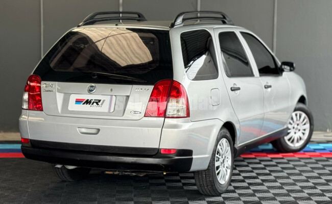 Fiat Palio ELX 1.4 Fire/30 Anos F. Flex 8V 4p
