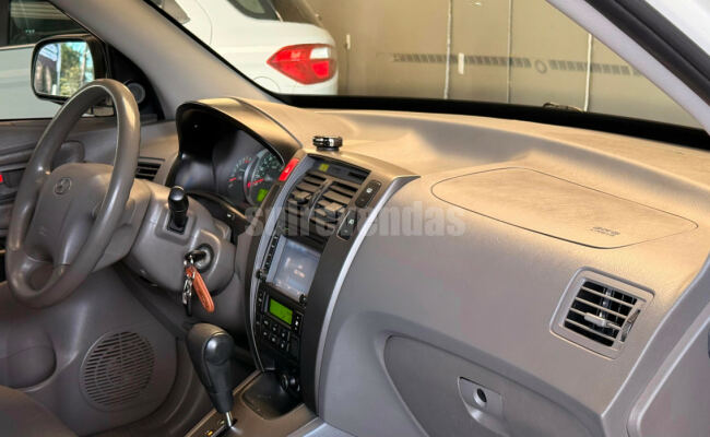 Hyundai Tucson 2.0 16V Flex Aut.
