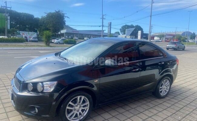 Chevrolet SONIC LTZ NB AT
