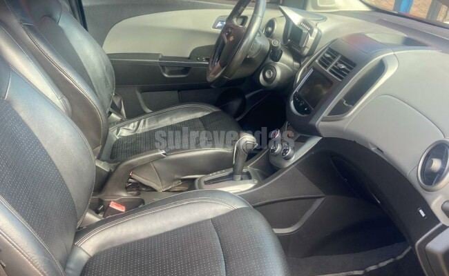 Chevrolet SONIC LTZ NB AT