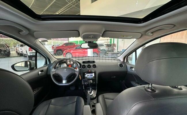 Peugeot 408