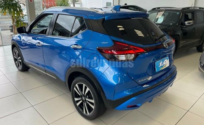 Nissan Kicks