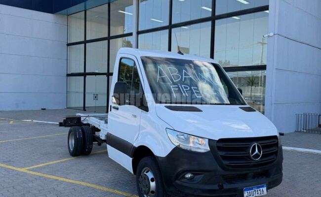 Mercedes-Benz SPRINTER 516