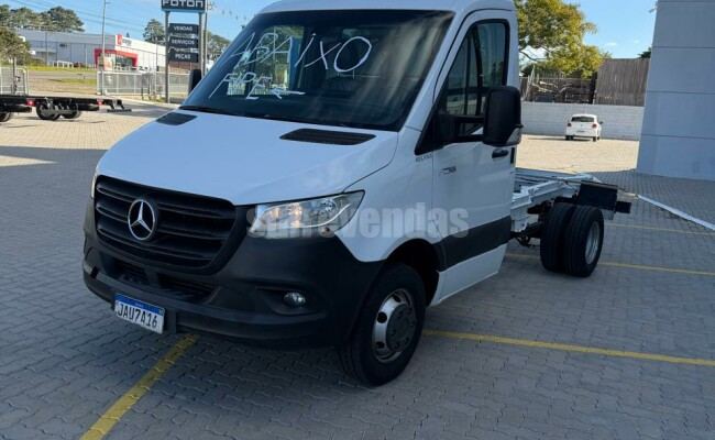 Mercedes-Benz SPRINTER 516