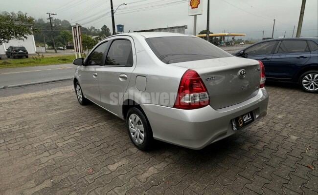 Toyota ETIOS