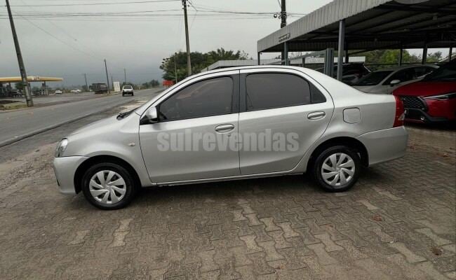Toyota ETIOS