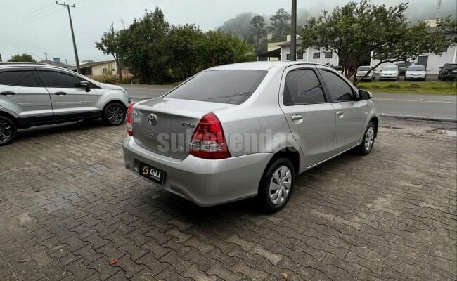 Toyota ETIOS