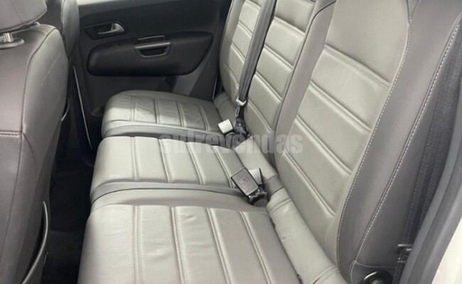 Volkswagen AMAROK 3.0 V6 TDI DIESEL HIGHLINE CD 4MOTION AUTOMÁTICO