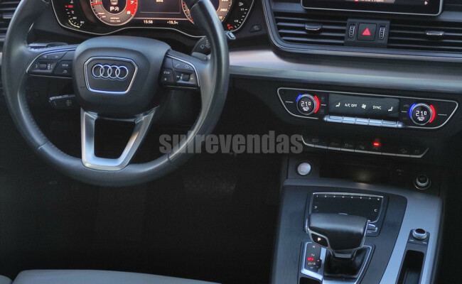 Audi Q5 S-Line 2.0 TFSI Quattro S-tronic 252cv