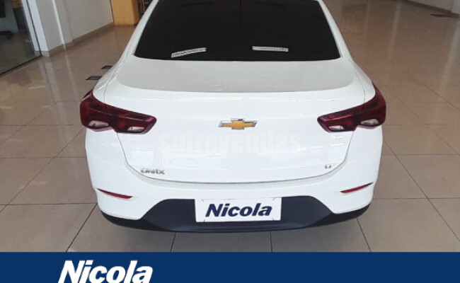 CHEVROLET ONIX PLUS