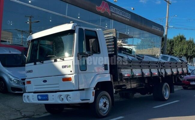 Ford CARGO 815