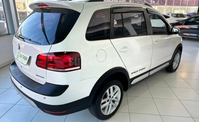 Volkswagen Space Cross