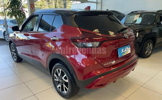 Nissan Kicks