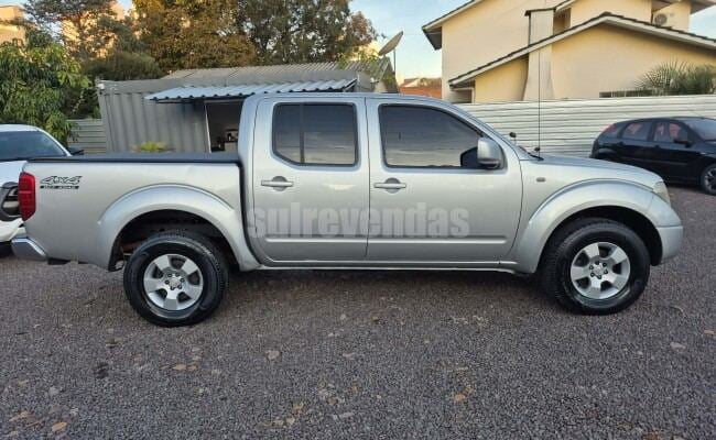Nissan FRONTIER