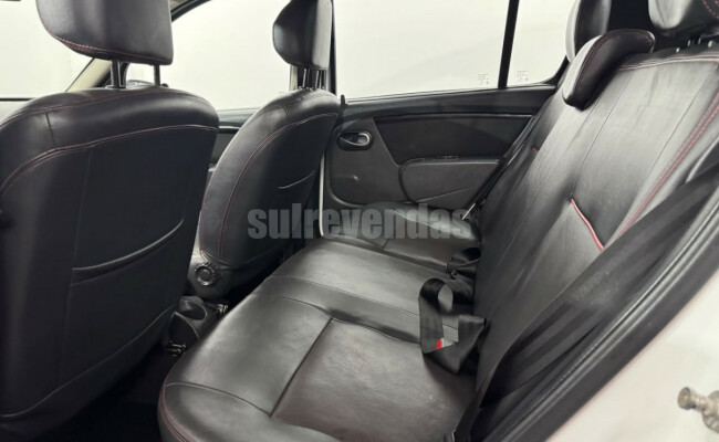 Renault SANDERO STEPWAY Hi-Flex 1.6 16V 5p Aut.