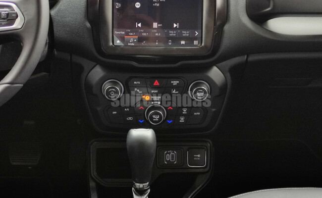 Jeep Renegade Long. T270 1.3 TB 4x2 Flex Aut.