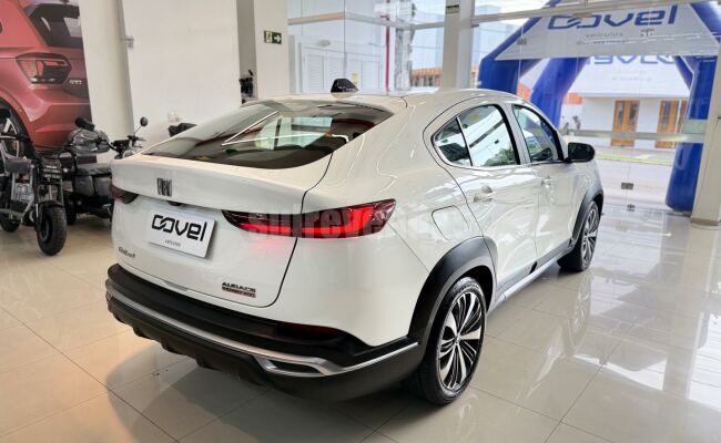 Fiat fastback audace turbo 200 flex at 4p