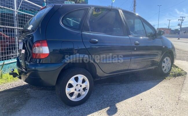 Renault SCÉNIC