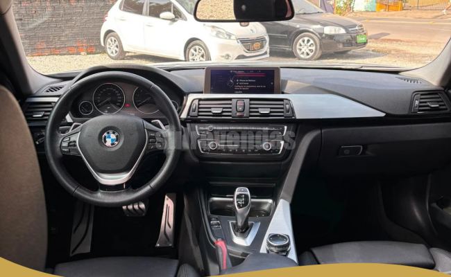 BMW 328IA