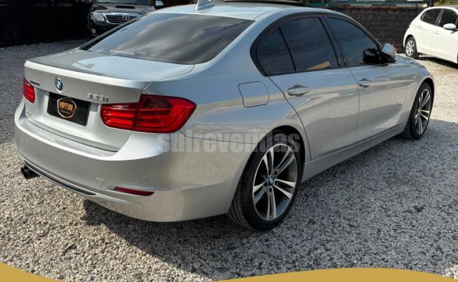 BMW 328IA