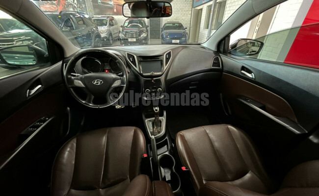 Hyundai HB20X Premium 1.6 Flex 16V Aut.