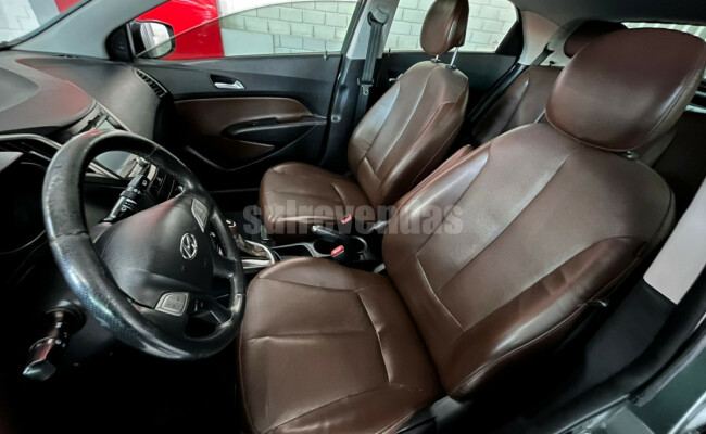 Hyundai HB20X Premium 1.6 Flex 16V Aut.