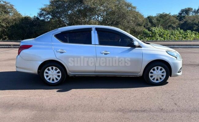Nissan Versa