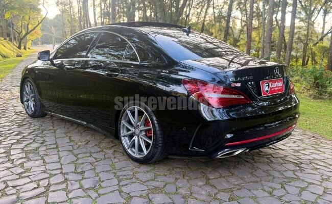 Mercedes-Benz CLA 250 4M