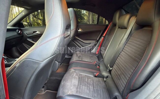 Mercedes-Benz CLA 250 4M