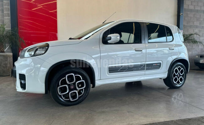 Fiat UNO SPORTING Dualogic 1.4 EVO Flex 8V 4p