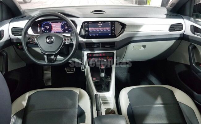 Volkswagen T-CROSS 1.4 250 TSI TOTAL FLEX HIGHLINE AUTOMÁTICO