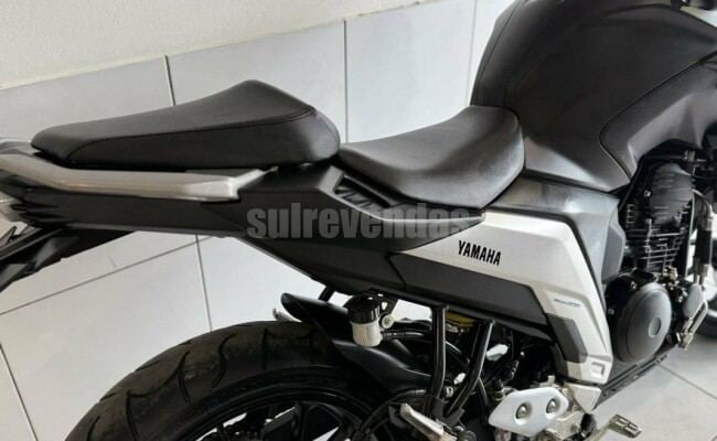 Yamaha Fazer 250ie limited edition