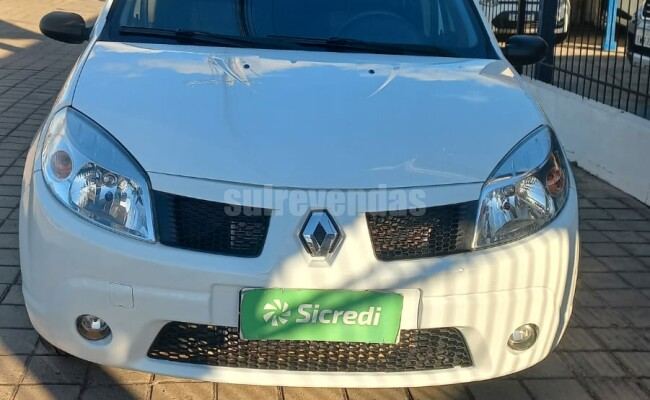 Renault SANDERO