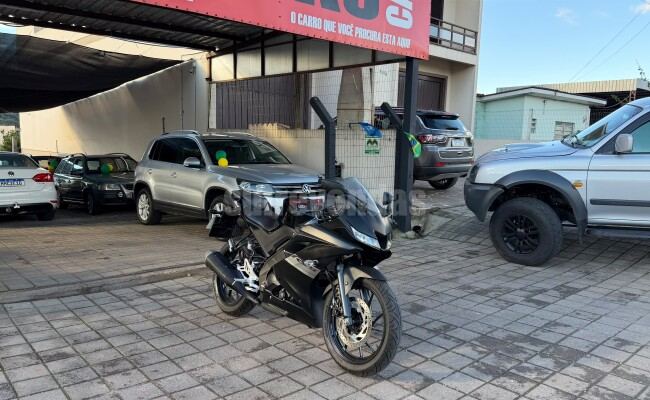 Yamaha YZF R-15 155 ABS