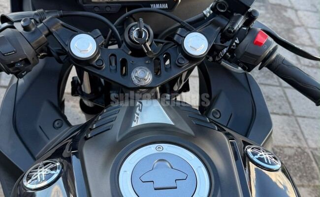 Yamaha YZF R-15 155 ABS