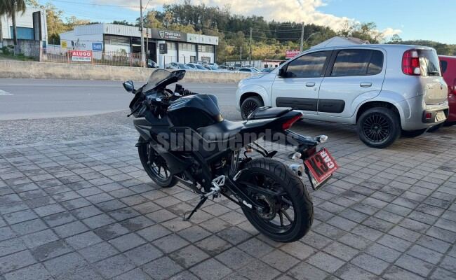 Yamaha YZF R-15 155 ABS
