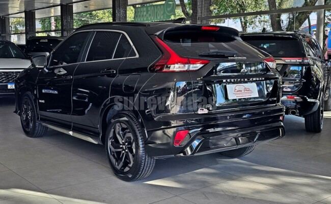 Mitsubishi ECLIPSE CROSS 1.5 MIVEC TURBO GASOLINA HPE-S BLACK CVT