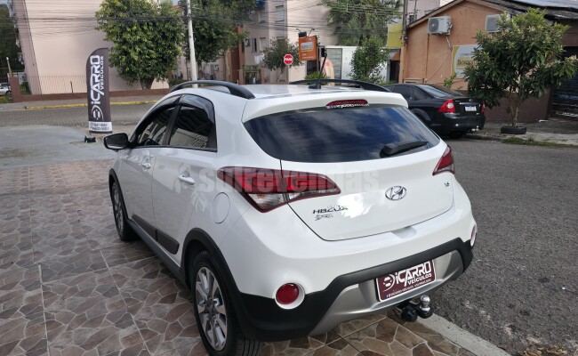 Hyundai HB20X