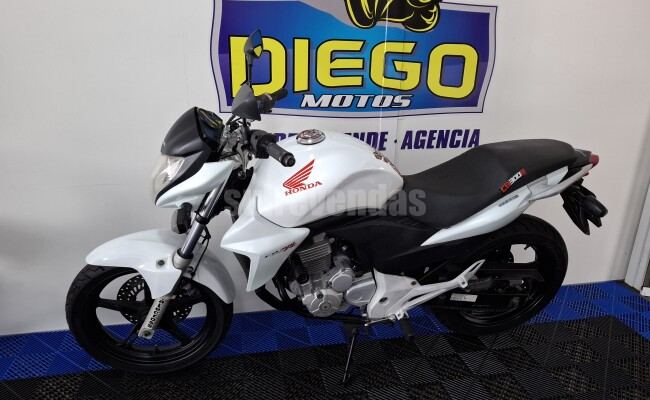 Honda CB 300R