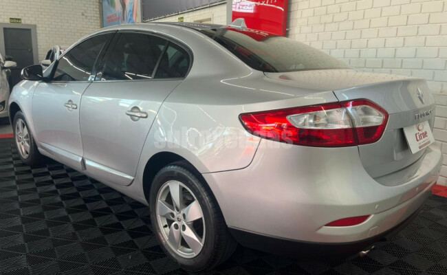 Renault FLUENCE Sed. Dynamique 2.0 16V FLEX Aut.