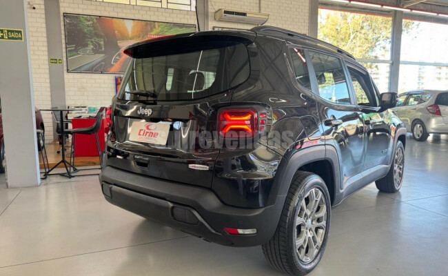 Jeep Renegade Long. T270 1.3 TB 4x2 Flex Aut.
